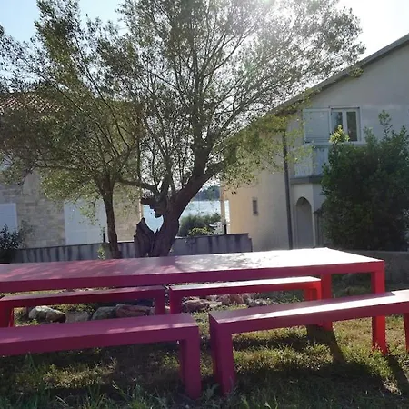 Big Family House With Access Σπίτι διακοπών Ždrelac