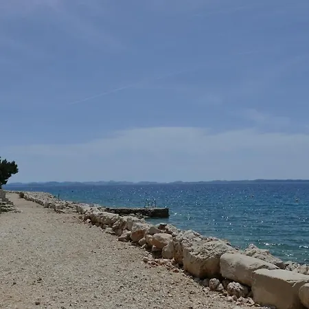 Big Family House With Access Σπίτι διακοπών Ždrelac