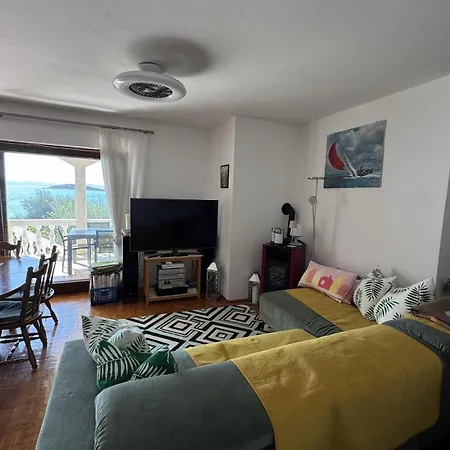 Dom wakacyjny Big Family House With Access Ždrelac